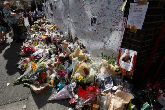 Εκκενώνουν σπίτια για να αποφευχθεί νέα τραγωδία