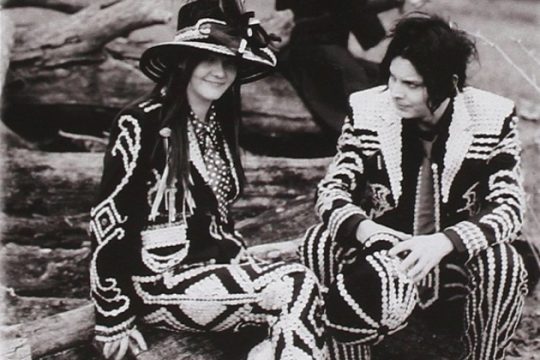 Ακυκλοφόρητο υλικό από τους θρυλικούς White Stripes
