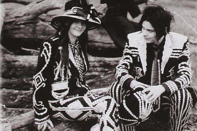 Ακυκλοφόρητο υλικό από τους θρυλικούς White Stripes