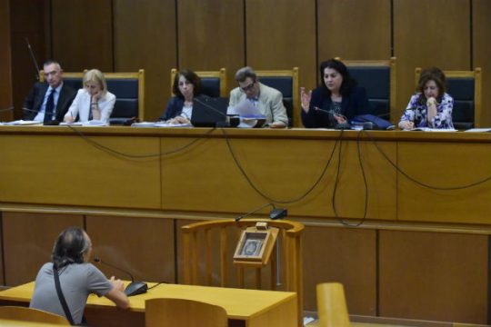 «Χρυσαυγίτες με κλοτσούσαν στο πρόσωπο με άρβυλα»