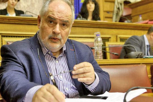 «Θέσεις εργασίας και ευνοϊκές συνθήκες για τους νέους επιστήμονες»