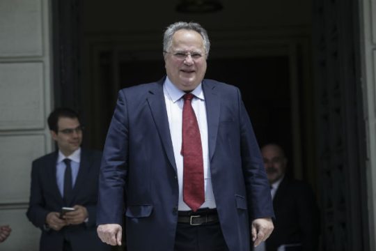 «Αναρμόδιο το ΥΠΕΞ» για τις επαναπροωθήσεις απαντά ο Κοτζιάς