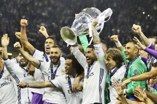 Η κούπα στο σπίτι της