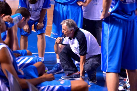 Ο «στρατηγός» στις επάλξεις