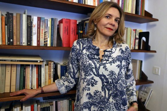 Λιγότερα βιβλία, μικρότερα κείμενα, μικρότερα σπίτια