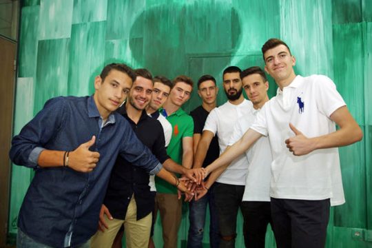 Με βήμα… σημειωτόν