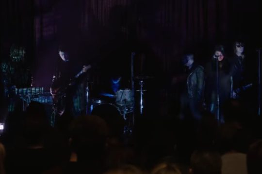 Όταν οι Nine Inch Nails κάνουν… κατάληψη στο Twin Peaks