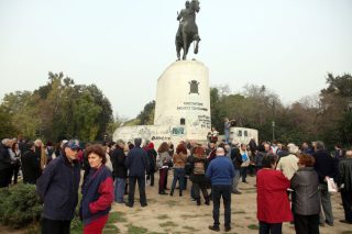 Η Αθήνα στα χέρια τους