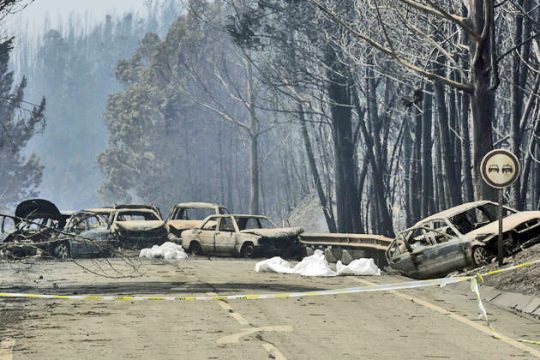 Υπό έλεγχο οι καταστροφικές πυρκαγιές στην Πορτογαλία