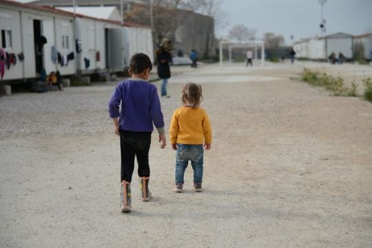 Με το βλέμμα στραμμένο σε όλους τους πρόσφυγες