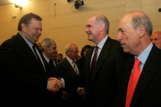 Συνέδριο βγαλμένο από τα παλιά