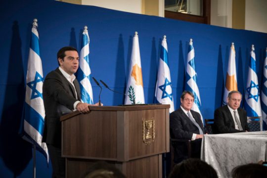 Ενέργεια και περιφερειακή ασφάλεια στο επίκεντρο της τριμερούς