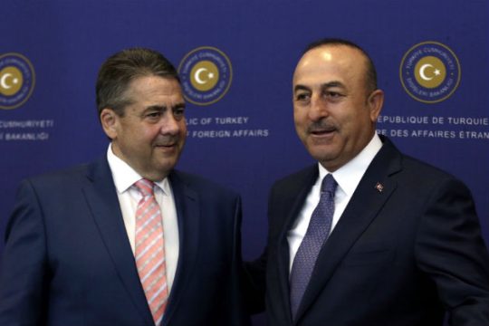 Κλιμακώνεται η κόντρα Γερμανίας και Τουρκίας