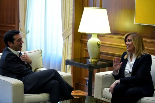 Τα μνημόνια, η θηλιά και το… Καστελόριζο