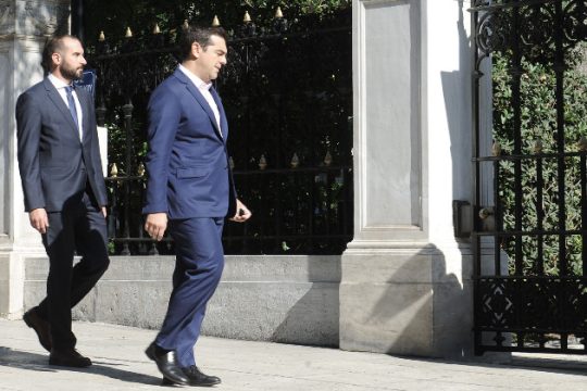 «Να εντείνουμε τις προσπάθειες για τα τελευταία βήματα»