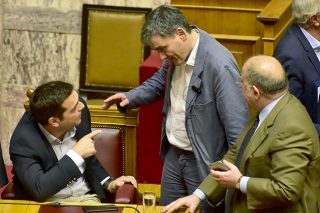 Καλός ο Τσακαλώτος, κακός ο Τσίπρας