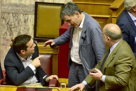 Καλός ο Τσακαλώτος, κακός ο Τσίπρας