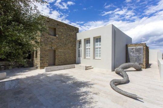 Λιτό μουσείο για τον πληθωρικό Κώστα Τσόκλη