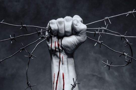 «Εμείς αντιτάξαμε βία στη βία…»;