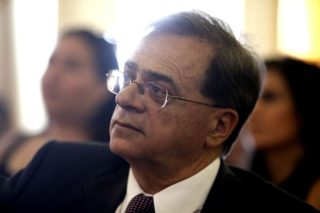 Μεγάλα καράβια, μεγάλες φουρτούνες