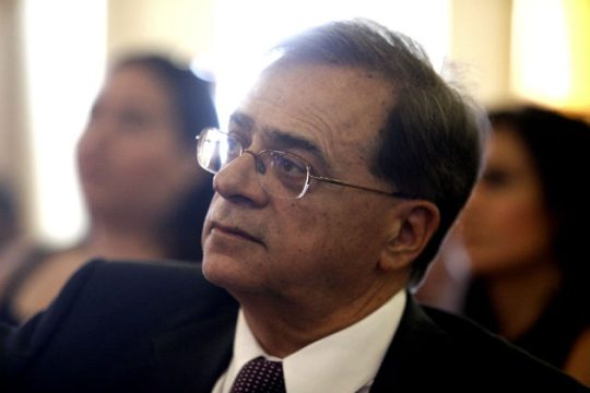 Μεγάλα καράβια, μεγάλες φουρτούνες