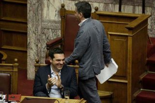 Κι όμως, ποντάρει στην οικονομία