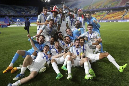 Τα «λιονταράκια» βρυχώνται