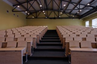 Στερεότυπα και αντιφάσεις διαπιστώνει έρευνα του Ποταμιού για τα ΑΕΙ