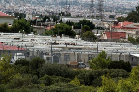 ΑΡΣΙΣ: Απάνθρωπες συνθήκες κράτησης ανηλίκων στην Αμυγδαλέζα