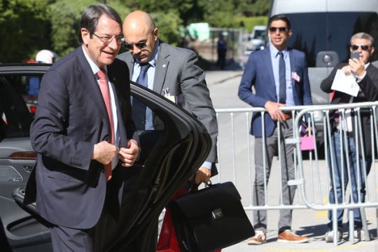 «Καμία εγγύηση χωρίς στρατό»