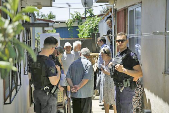 26 συλλήψεις στο… άβατο του Μενιδίου