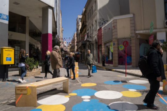 Τέσσερις νέοι πεζόδρομοι στο εμπορικό τρίγωνο της Αθήνας
