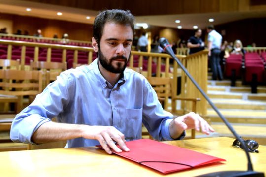 Η ηγεσία της Χ.Α. πίσω από τα τάγματα εφόδου