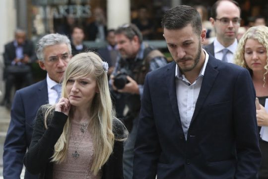 Η μάχη κρίθηκε για τον μικρούλη Τσάρλι