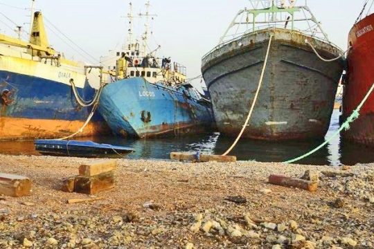 Ενα ναυπηγείο-διαλυτήριο με συνοπτικές διαδικασίες