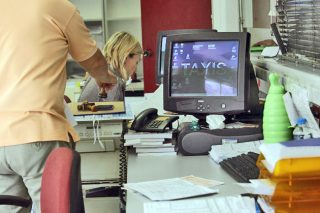 Τελευταίες «ρυθμίσεις» για να πάρει μπροστά ο εξωδικαστικός μηχανισμός