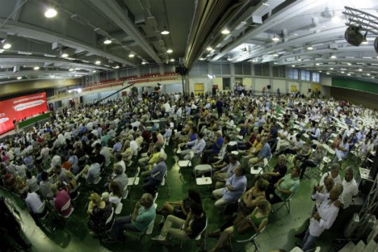 Πάμε μπροστά για να ανανεώσουμε την Αριστερά