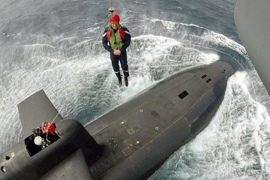 Και… Τζέιμς Μποντ σε υποβρύχιο