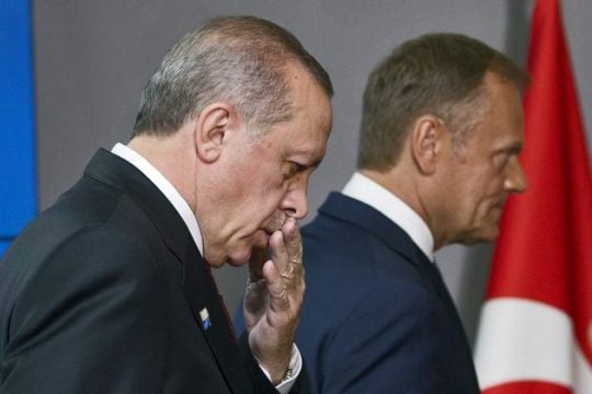 Θου… φυλακήν τω στόματί του για την καγκελάριο