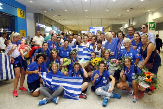 Γυναίκες που σαρώνουν