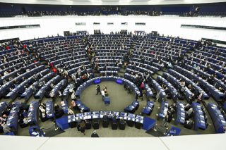 Στο Ευρωκοινοβούλιο τα απάνθρωπα μέτρα κατά των προσφύγων