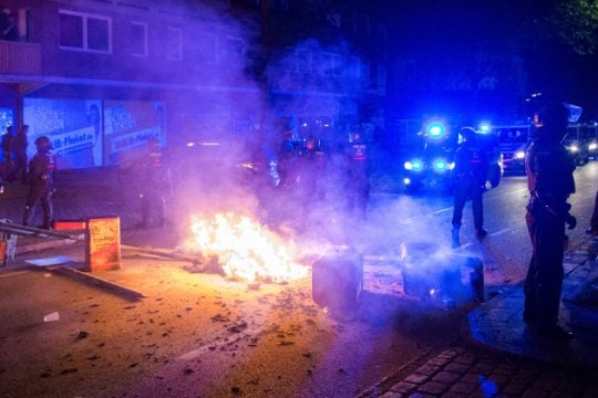 «Κατευόδιο» με επεισόδια