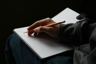 Η γραφή και η ανάσα όλων (μας)
