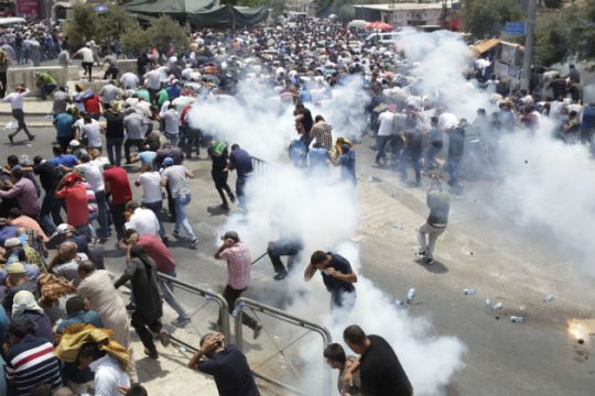 Επικίνδυνη κλιμάκωση μεταξύ Παλαιστινίων και Ισραηλινών