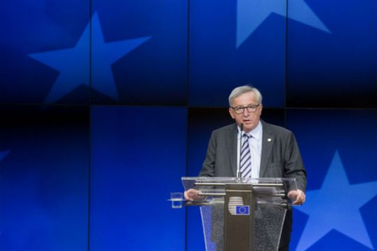 Διαδικαστική και ουσιαστική νομιμοποίηση των κανόνων δικαίου: Η επιτιμοποίηση του Ζαν Κλοντ Γιούνκερ