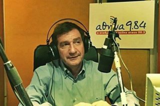 Ο Γιώργος Καμίνης μας δουλεύει κανονικότατα