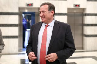 Καπράλος και 14 ομοσπονδίες ζητούν άμεσα εκλογές στην ΕΟΕ