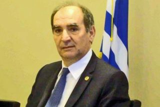 Καραμπίνης τέλος από το ΔΠΘ