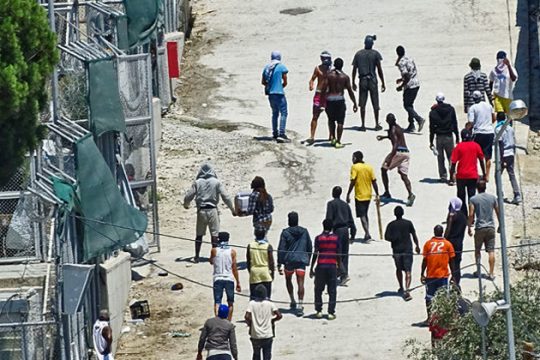 Μηνύσεις κατά αστυνομικών για… όργιο ξυλοδαρμών