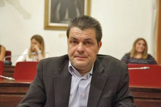 O διακαής πόθος του Βγενόπουλου και η τροπολογία του Λοβέρδου